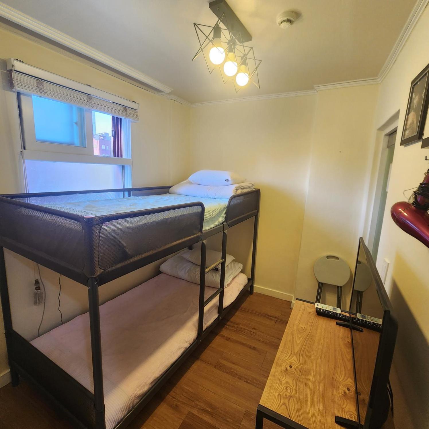 Joy Guesthouse Seoul Exterior photo